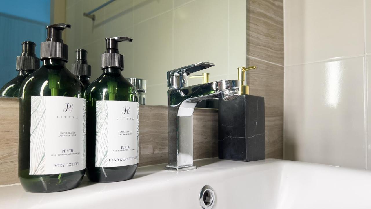 Wellness Stay & Hotel Sukhumvit 107 Bangkok Kültér fotó