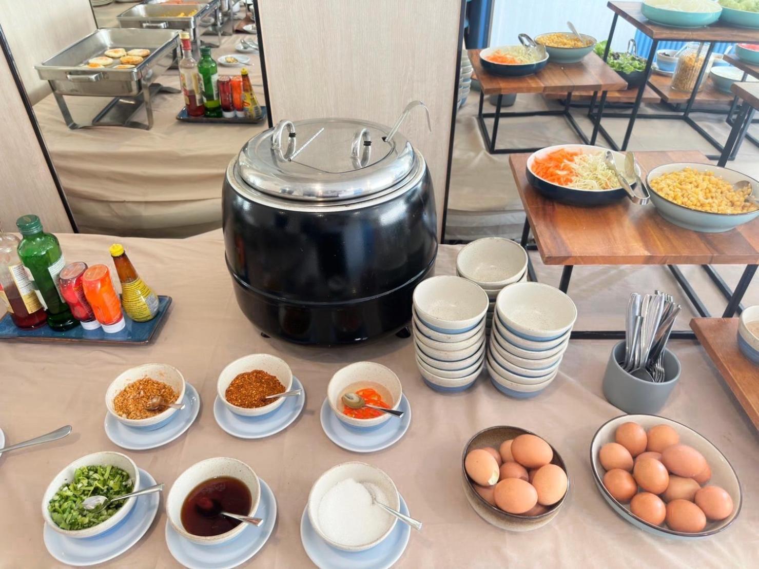 Wellness Stay & Hotel Sukhumvit 107 Bangkok Kültér fotó